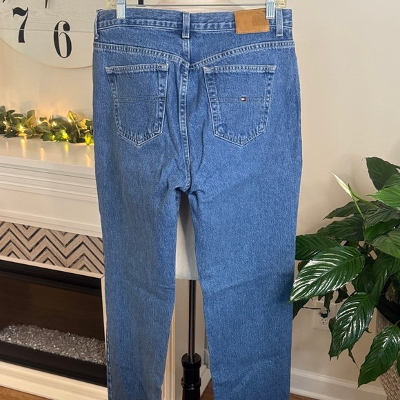 Vintage Tommy Hilfiger Classic Blue Jeans - Picture 3 of 8